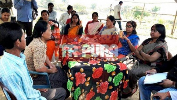 National Commission for Women leader meets Supriya, Priyanka's family members National Commission for Women leader meets Supriya, Priyanka's family members